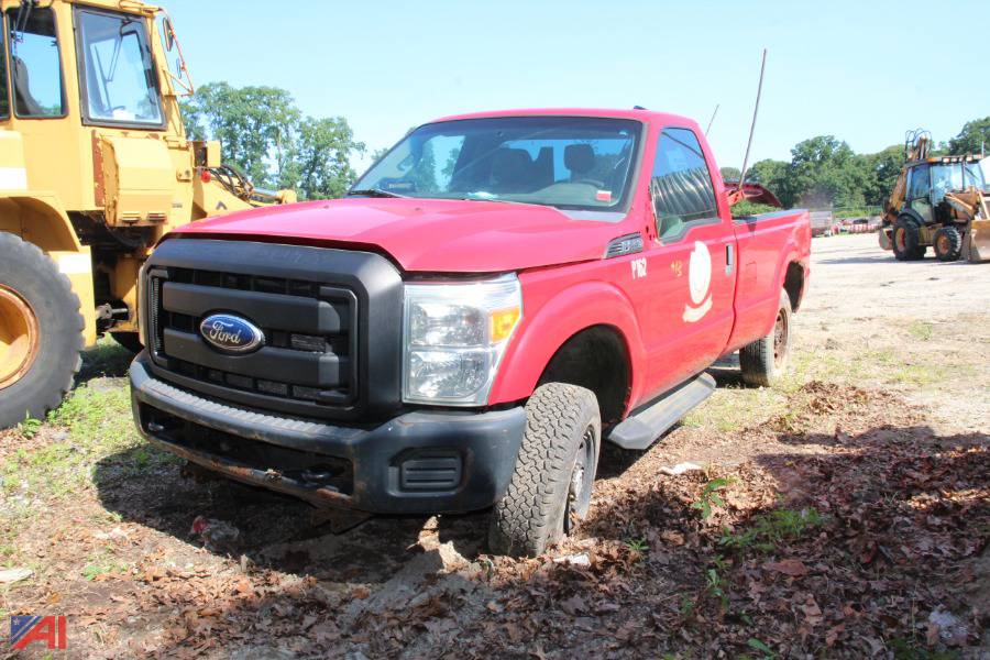 Auctions International Auction Town of Brookhaven Hwy, Long Island