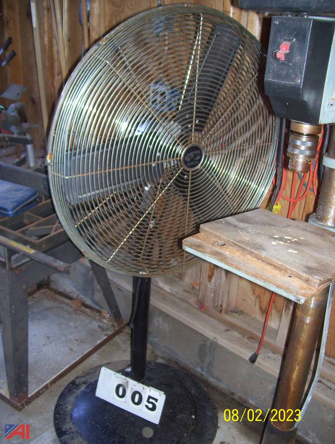Auctions International Auction Town of TopsfieldMA 34029 ITEM