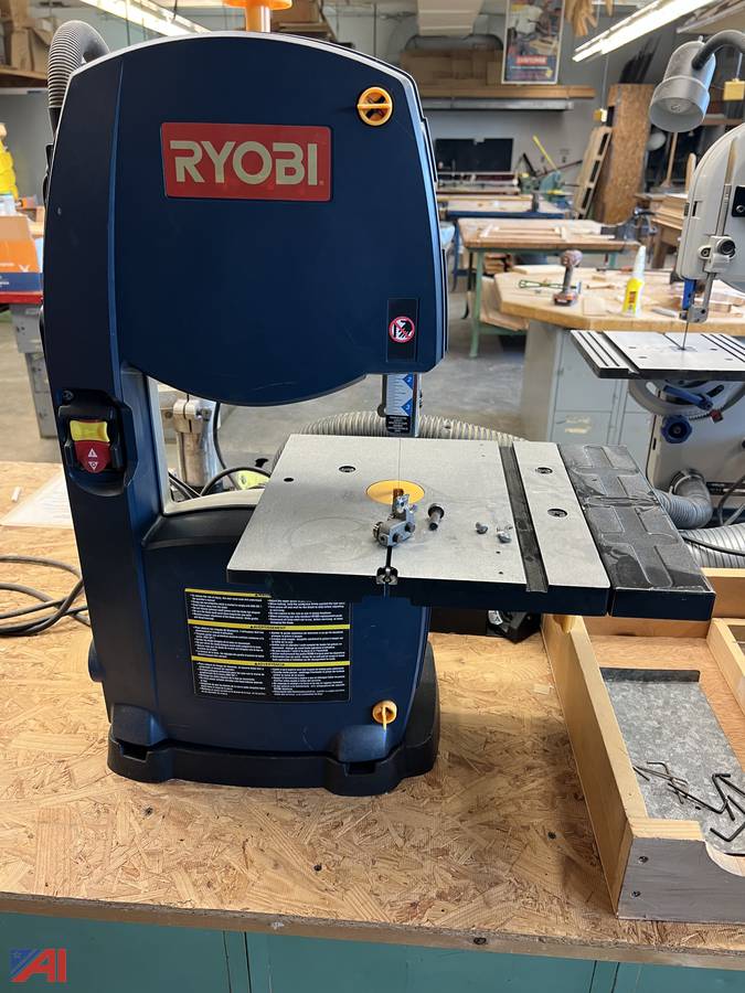 Auctions International Auction CaledoniaMumford CSDNY 34254 ITEM