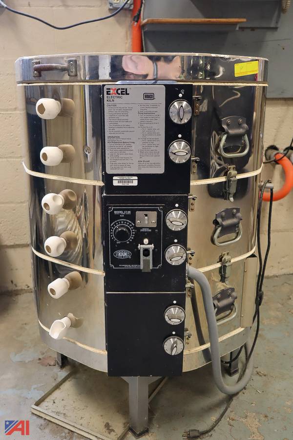 Auctions International Auction Canaseraga CSDNY 34311 ITEM Amaco