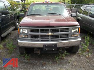 1999 Chevy C/K 2500 Pickup Truck with Plow