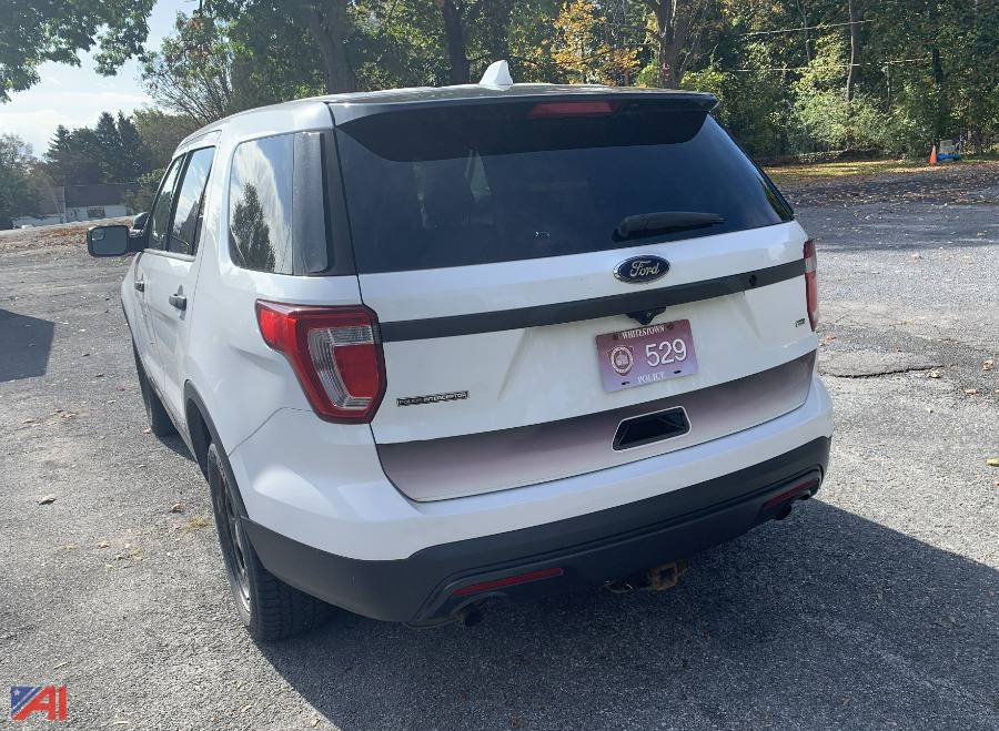 Auctions International Auction Town of Whitestown PDNY 34952 ITEM 2016 Ford Explorer SUV