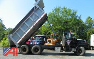 1994 Mack RD6 Dump Truck