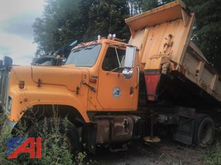 1997 International 2574 Dump Truck