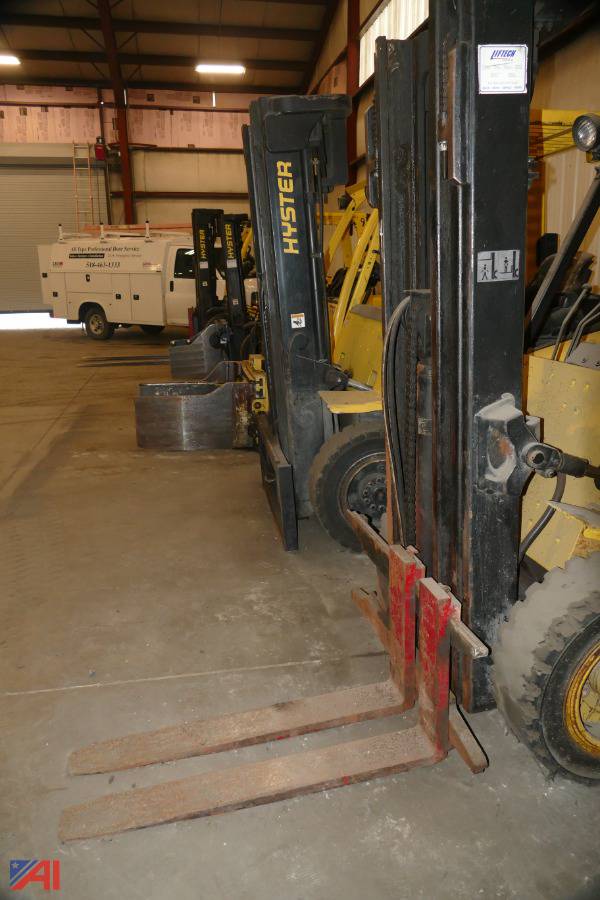 Auctions International Auction Port of AlbanyNY 35213 ITEM (4