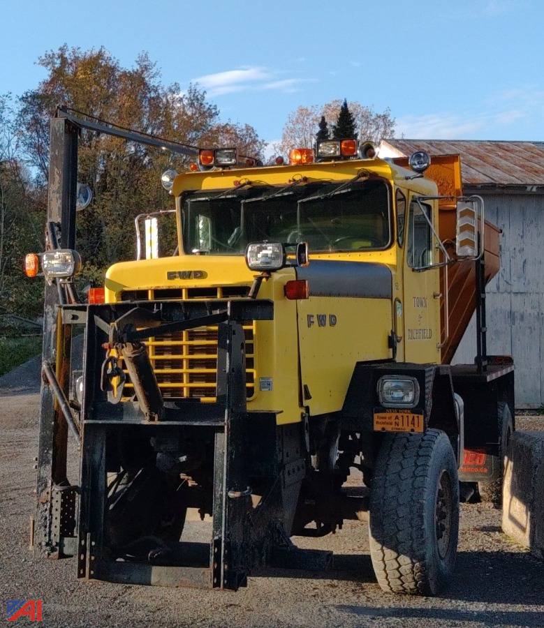 Auctions International Auction Town of Richfield HwyNY 35228 ITEM