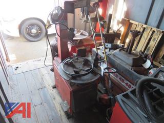 Snap-On Tire Changing Machine