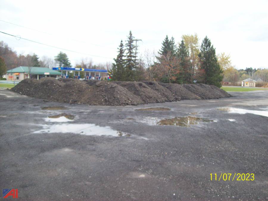 Auctions International Auction Town of Halfmoon HwyNY 35290 ITEM