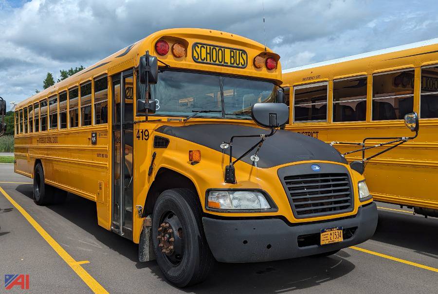 2014 Blue Bird Vision School Bus Auction | Auctions