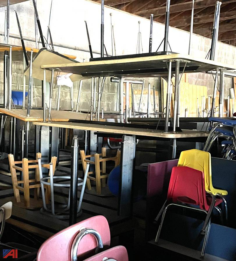 Auctions International Auction Lyons CSDNY 35309 ITEM (12) Rectangle Tables