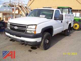 2005 Chevy Silverado 2500HD Utility Truck with Plow