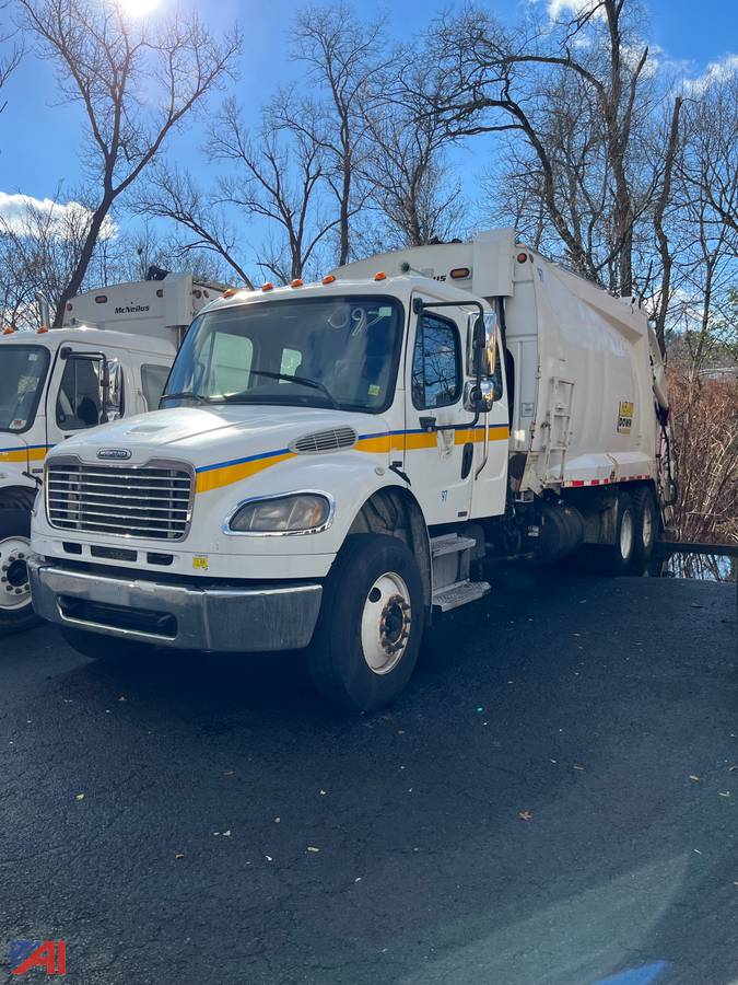 Auctions International Auction City of White PlainsNY 35554 ITEM 2008 Mercedes MBE900