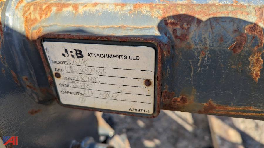 Auctions International Auction Monroe Tractor, N. Syracuse, Blow Out