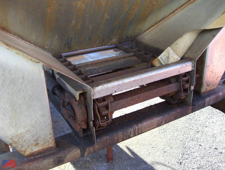 Auctions International Auction Town of Spencer DPWMA 35878 ITEM