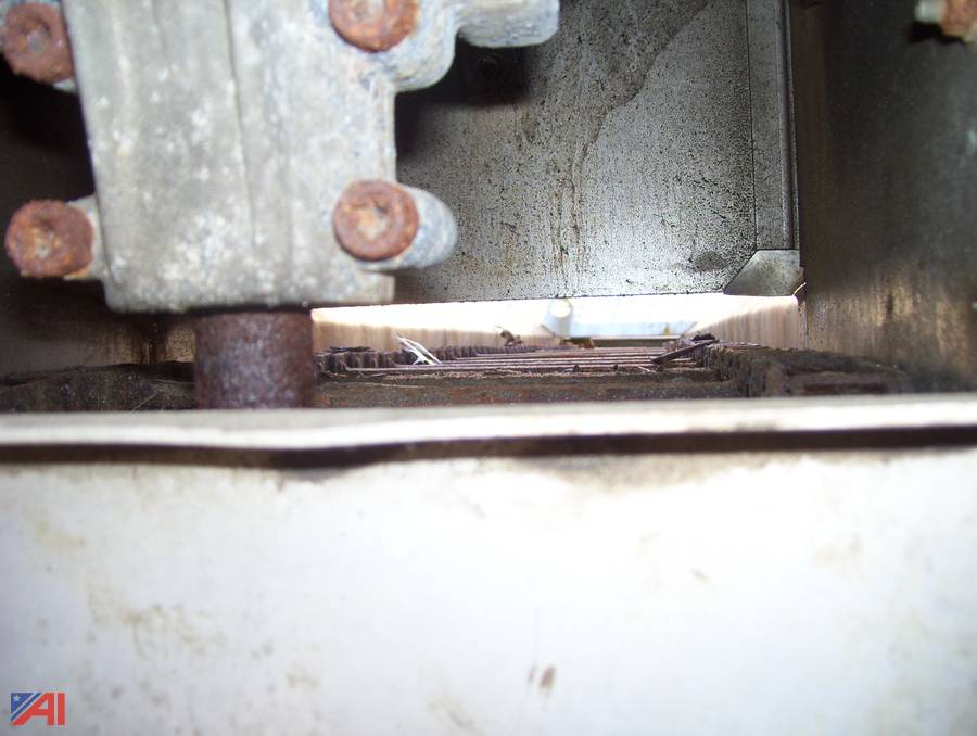 Auctions International Auction Town of Spencer DPWMA 35878 ITEM