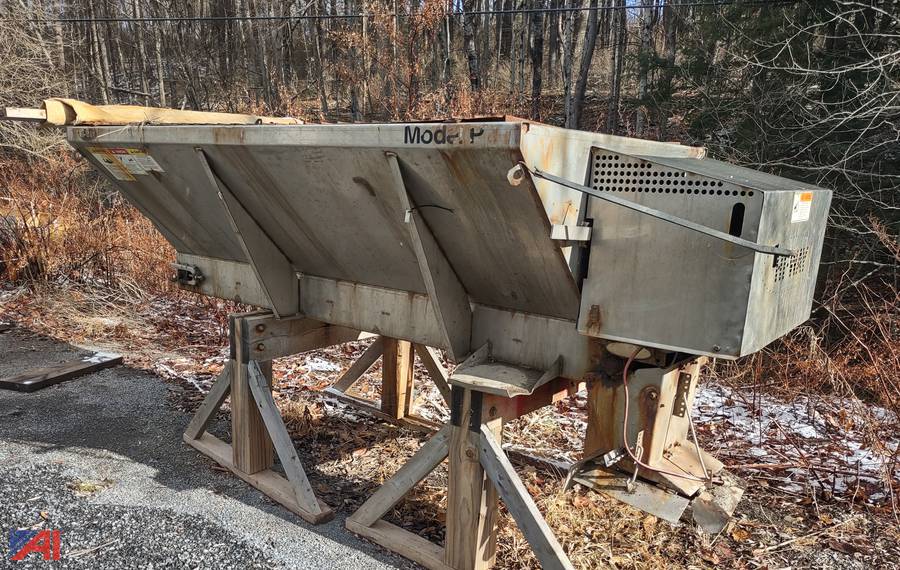 Auctions International Auction Town of Unadilla HwyNY 36105 ITEM