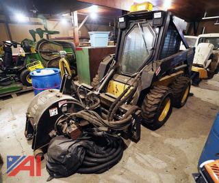*UPDATED CONDITON INFO* 1999 New Holland LX565 High Flow Skid Steer w/Attachments