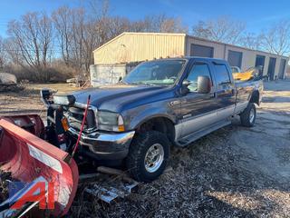 2004 Ford F250 Super Duty Crew Cab Pickup Truck with Plow