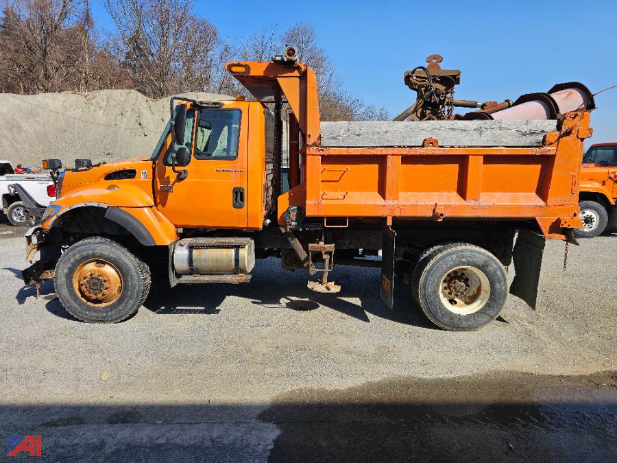 Auctions International Auction Town of Fishkill HwyNY 36418 ITEM