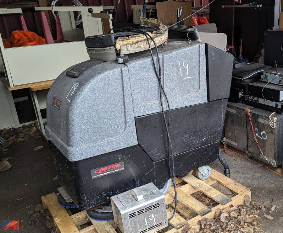 Auctions International Auction Chittenango School DistrictNY 37295