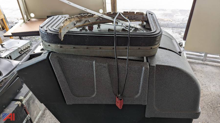 Auctions International Auction Chittenango School DistrictNY 37295