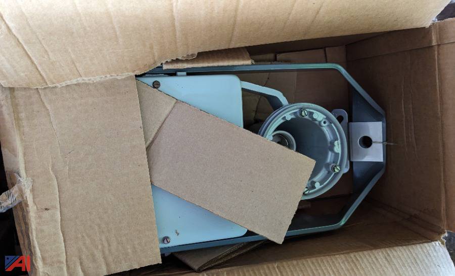 Auctions International Auction Chittenango School DistrictNY 37295