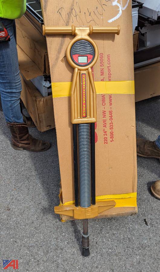 Auctions International Auction Chittenango School DistrictNY 37295