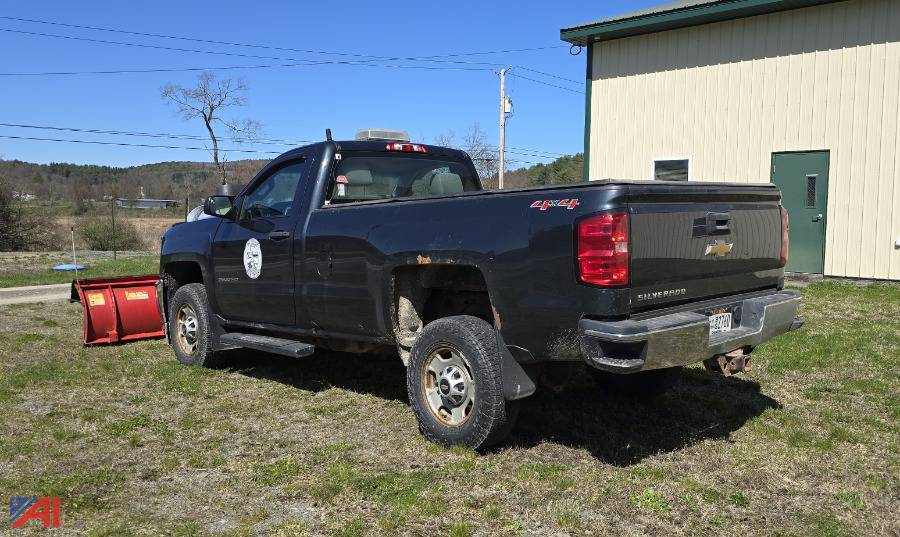 Auctions International Auction Town of Van Etten HwyNY 37335 ITEM