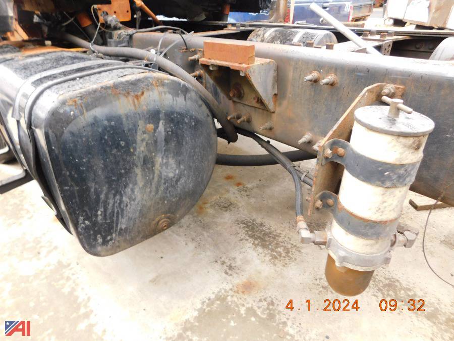 Auctions International Auction City of YonkersNY 37351 ITEM (344) 2012 Mack GU813 Garbage