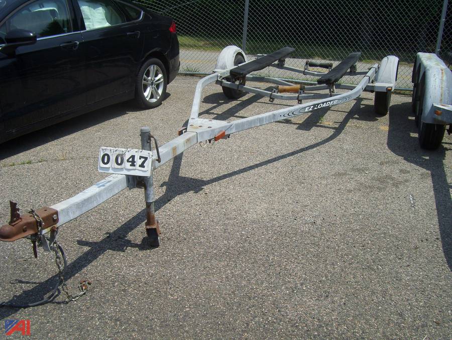 EZLOADERトレーラージャンク 1997 EZ Loader 16' Boat Trailer (2096) Auction | Auctions