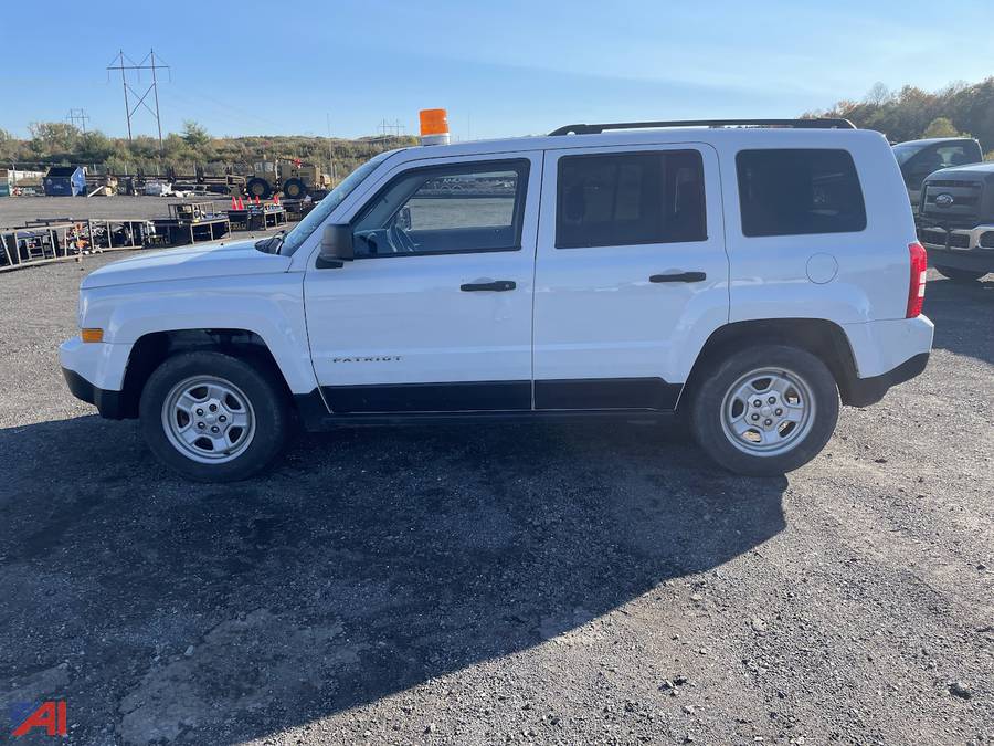 Auctions International Auction National Fuel 17 39687 ITEM 2016