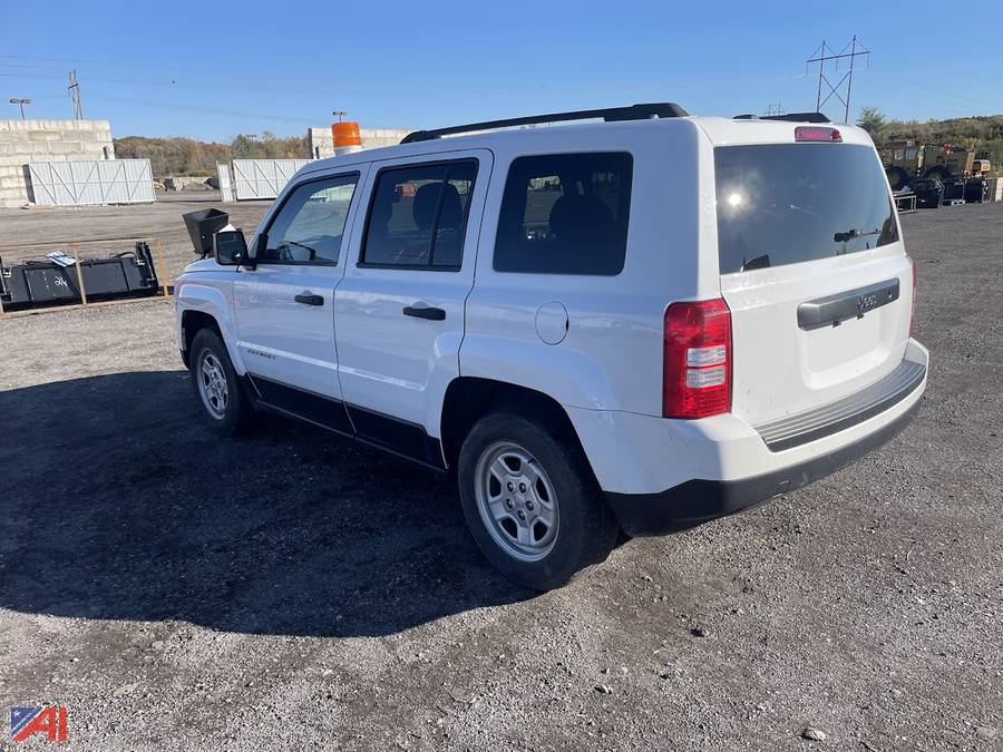 Auctions International Auction National Fuel 17 39687 ITEM 2016