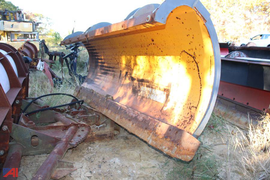 Auctions International Auction Suffolk County DPW, Long IslandNY