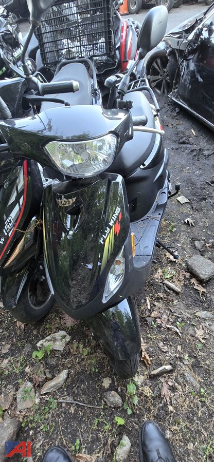 2025 Taizhou Zhilong Razor 150 Moped Auction | Auctions International